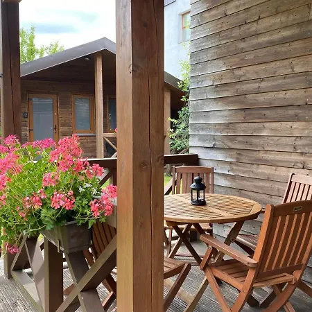 Dvieju Aukstu Namelis Su Jaukiu Kiemu -soley Apartamentai No 5 *