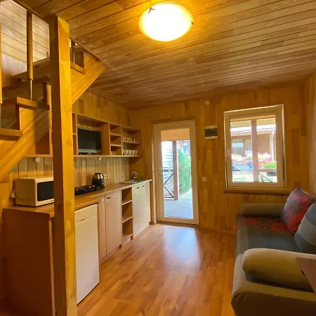 Apartment Dvieju Aukstu Namelis Su Jaukiu Kiemu -soley Apartamentai No 5 Palanga