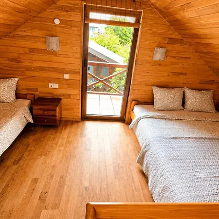 Dvieju Aukstu Namelis Su Jaukiu Kiemu -soley Apartamentai No 5 Appartement