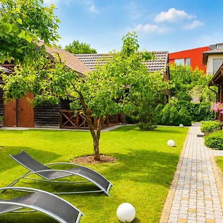 Dvieju Aukstu Namelis Su Jaukiu Kiemu -soley Apartamentai No 5 Appartement